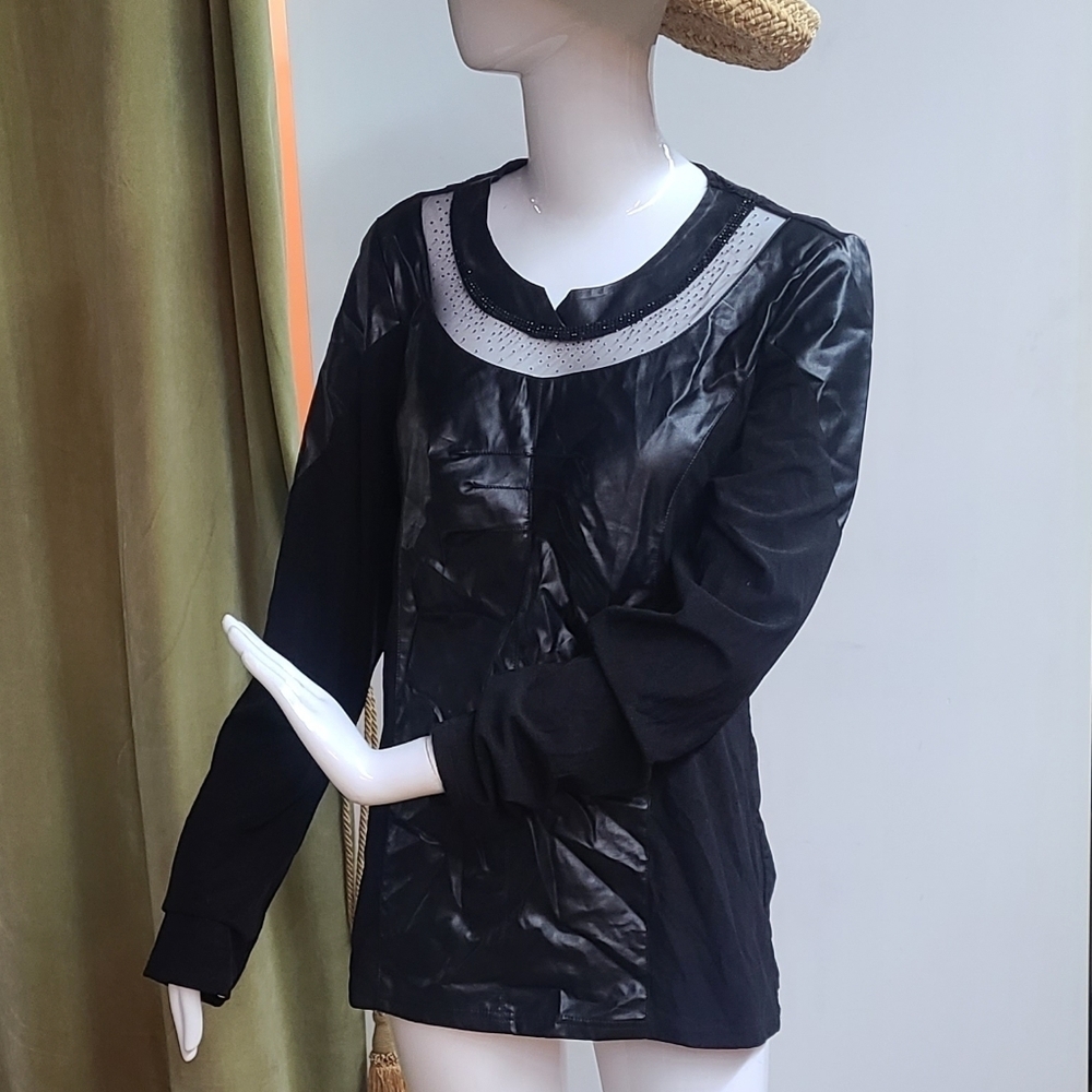 Simon Chang Top